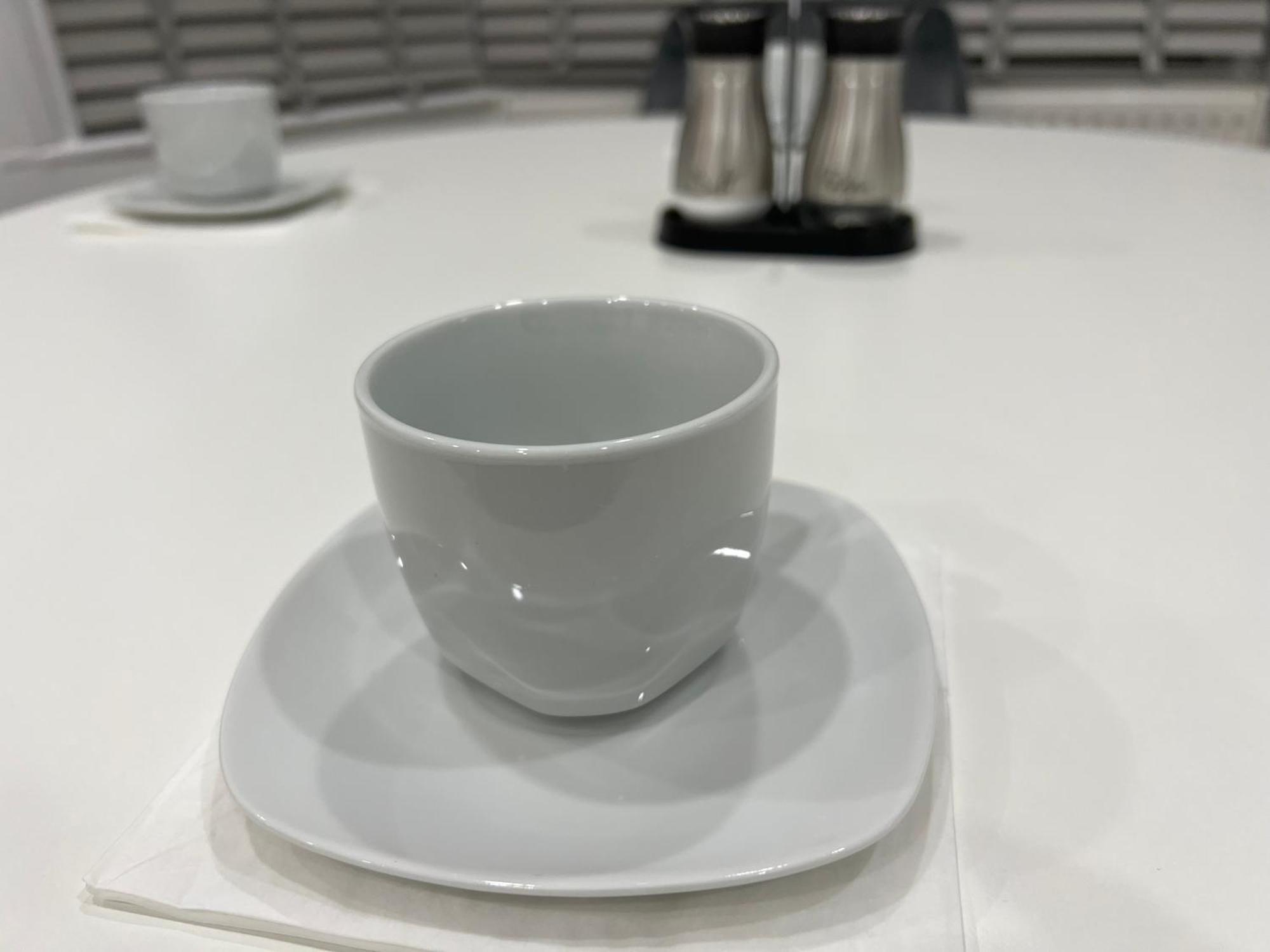 F4 Luxury Stays One Bed Apartment With Parking إيلفورد المظهر الخارجي الصورة